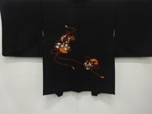 鼓に草花模様　刺繍　絵羽織